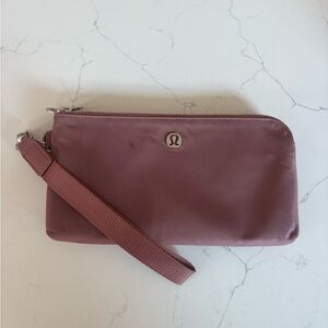 lululemon athletica Rose Wristlet Clutch (excellent condition)